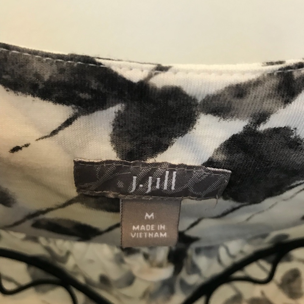 J JILL LONG SLEEVE BUTTON TOP - Picture 5 of 8